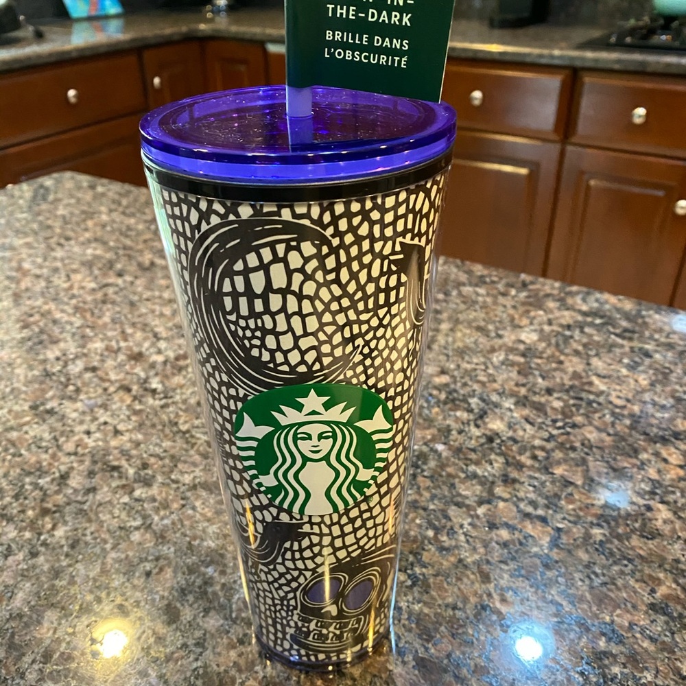 Starbucks 2020 Glow In The Dark Venti Tumbler